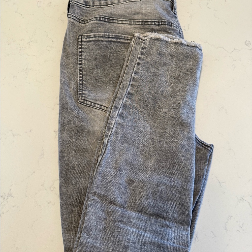 Women’s Ripped Gray Jeans